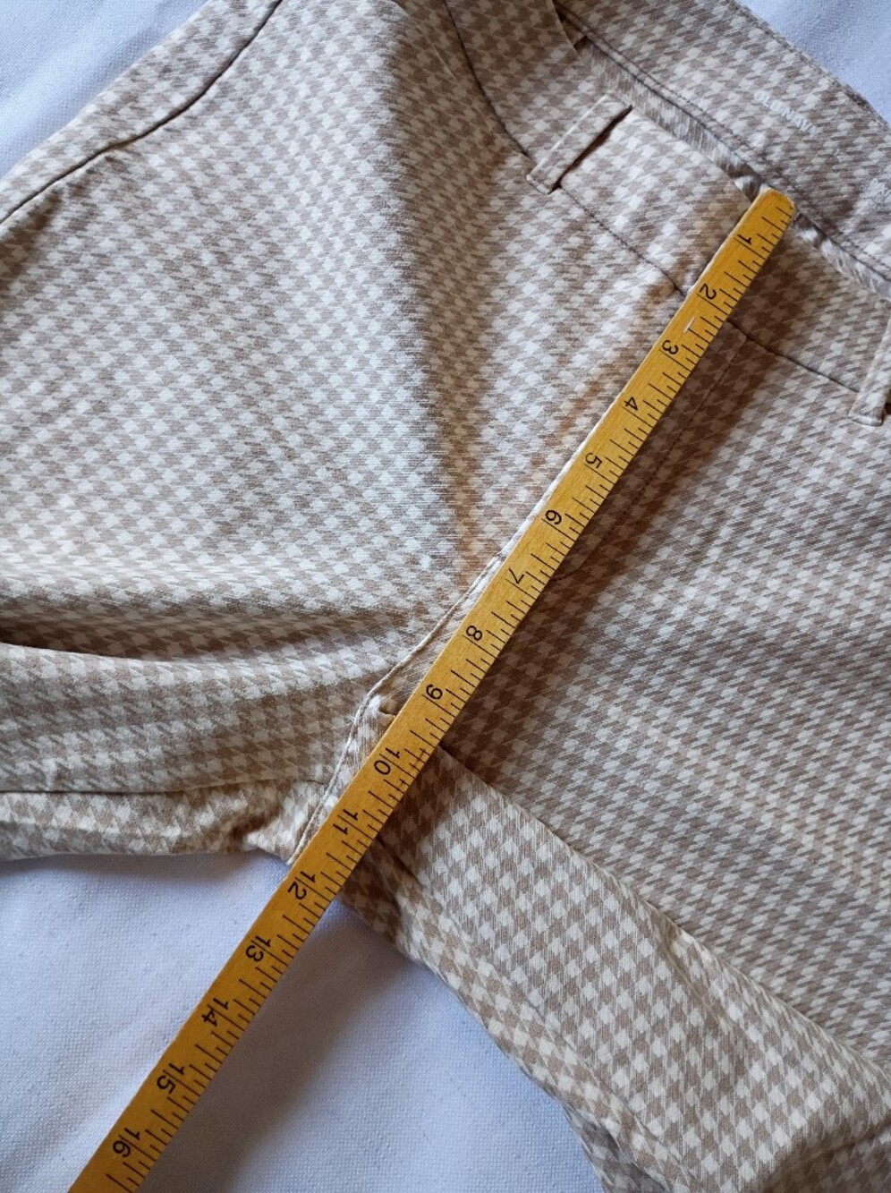 Old Navy Women’s Pixie High Rise Beige Gingham Ankle Pants Size 12 Stretch - Picture 7 of 10